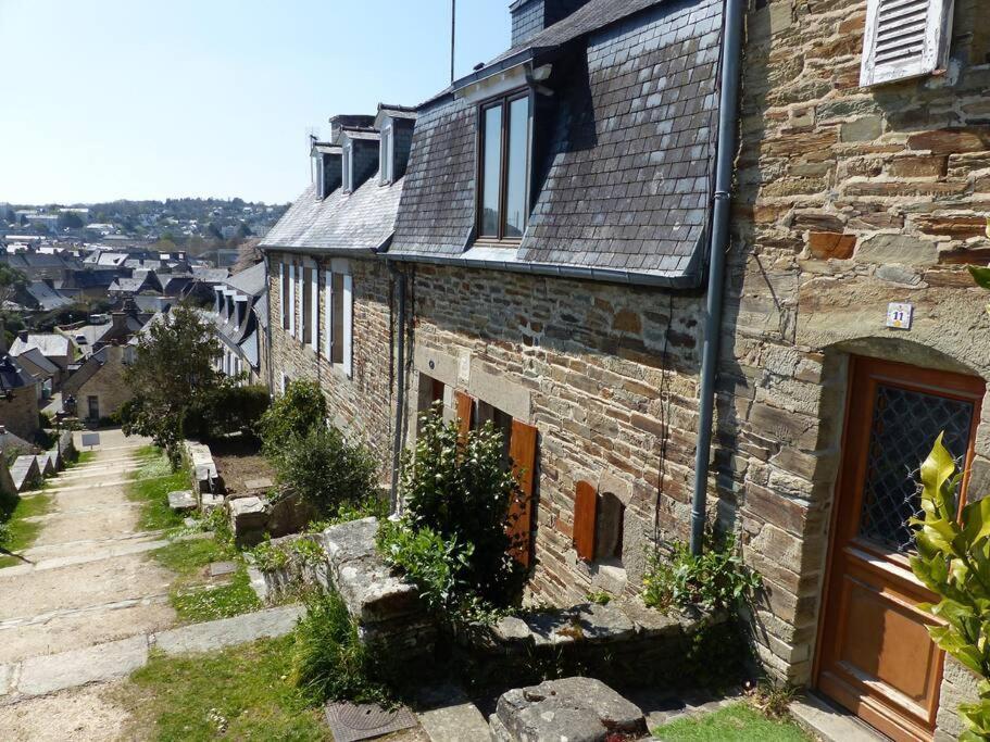 Maison Lannion Historique - Cote De Granit Rose Esterno foto