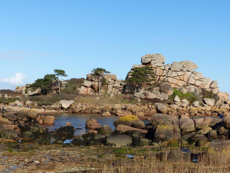 Maison Lannion Historique - Cote De Granit Rose Esterno foto